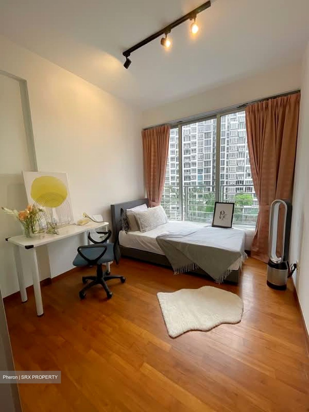 Grandeur 8 (D20), Condominium #569639411
